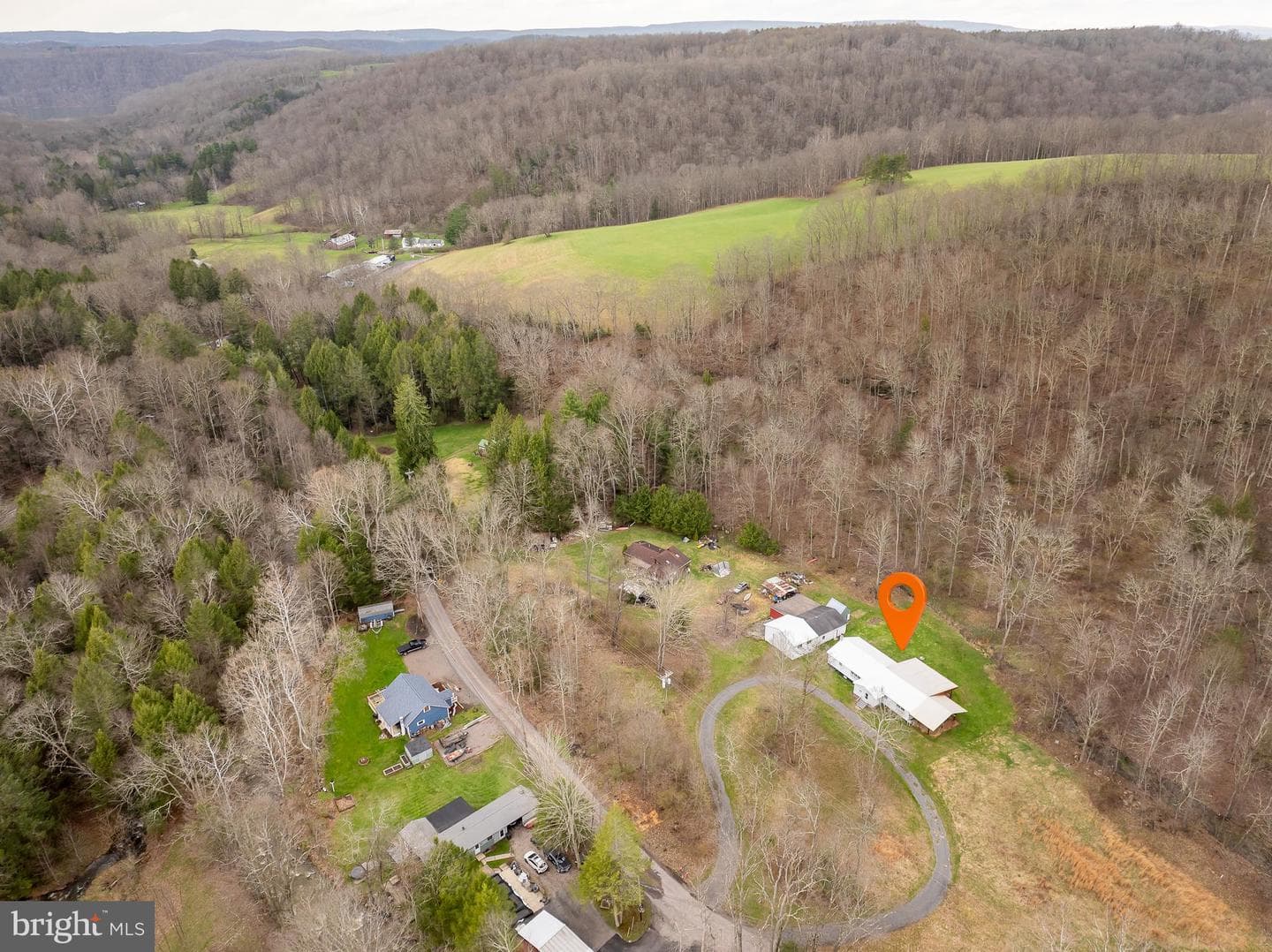 1545 Mill Run Rd photo 4