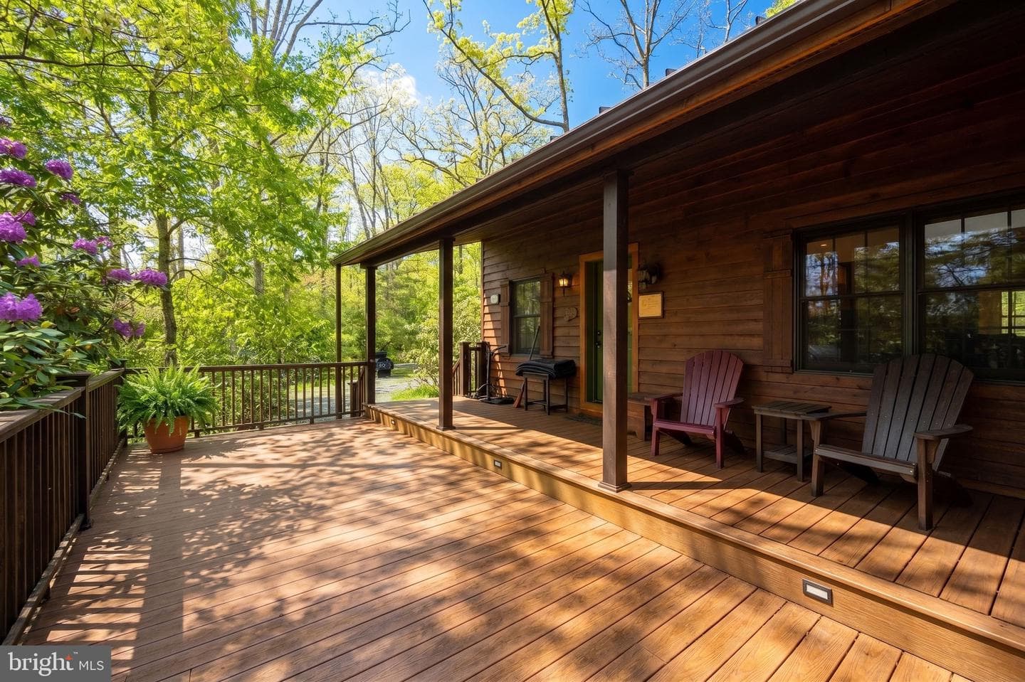 674 Hazelhurst Road photo 3