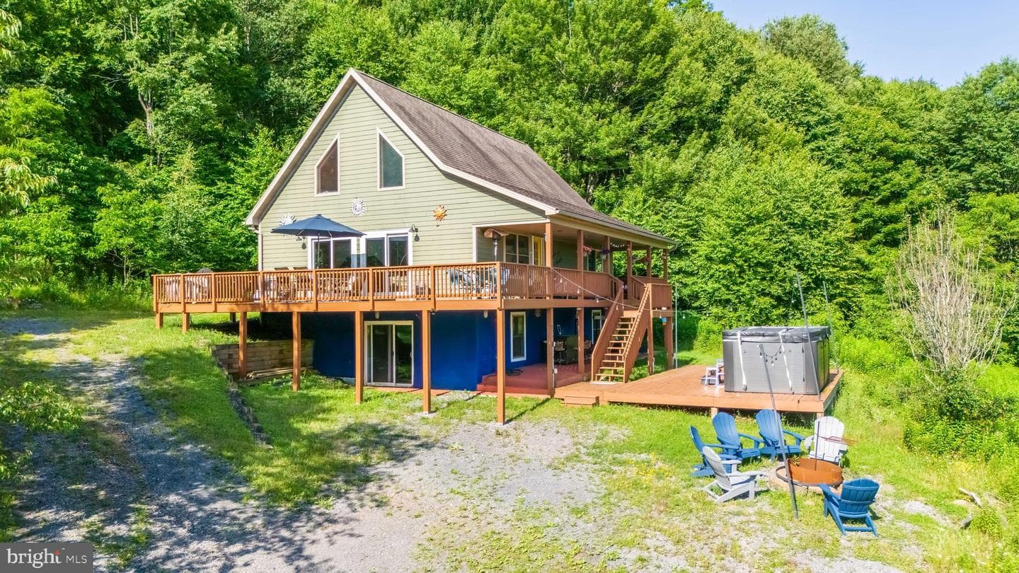 208 Smiley Face Ln photo 68