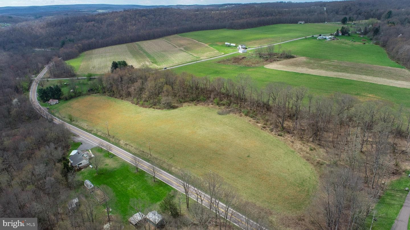 10785 Friendsville Rd photo 9