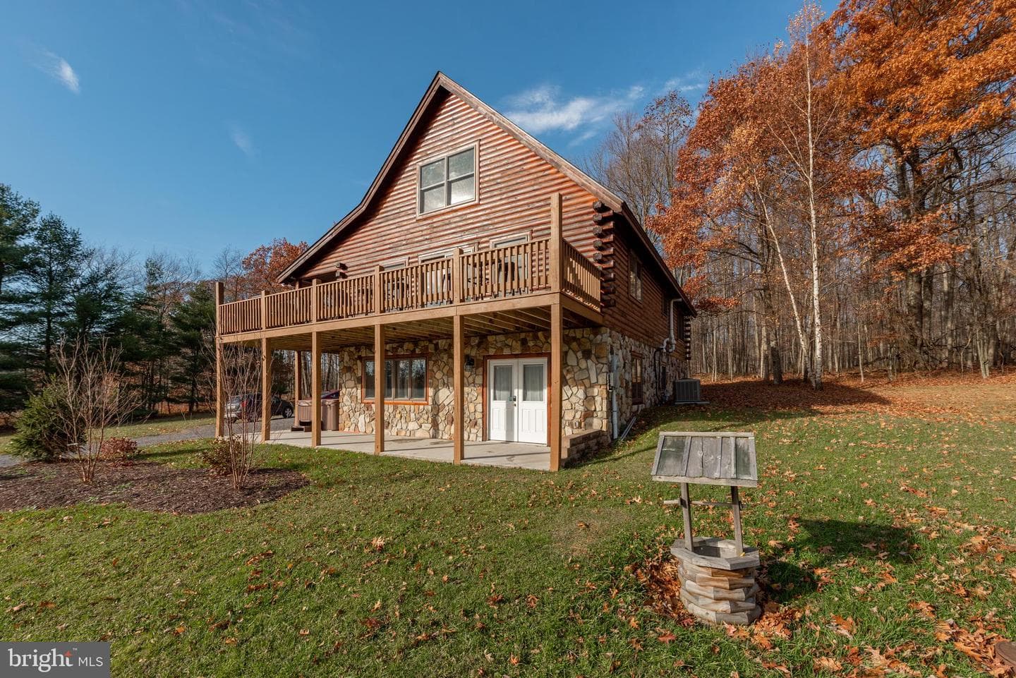 132 Fantasy Valley Lane photo 3