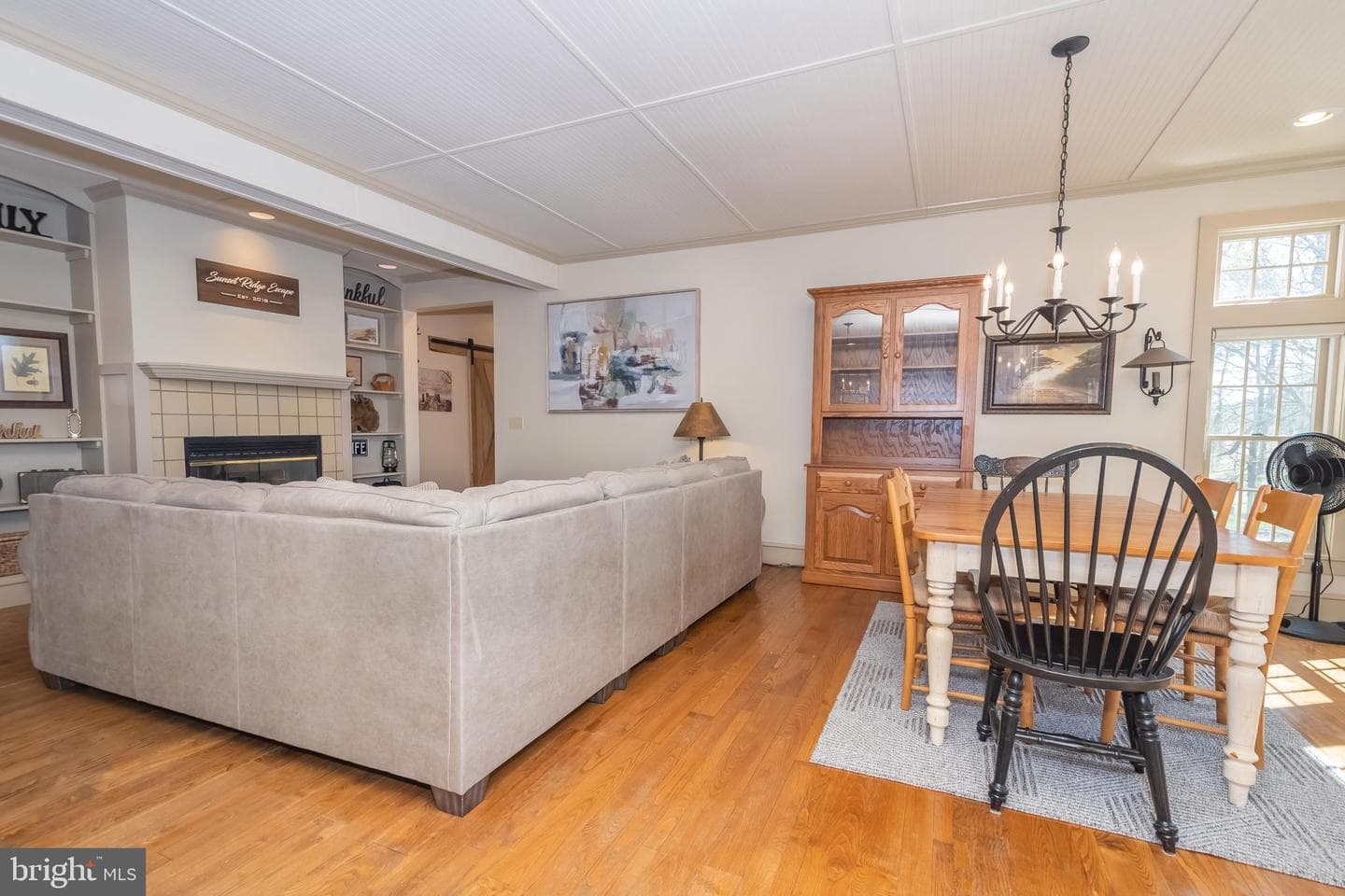 726 Sunset Ridge Drive photo 19