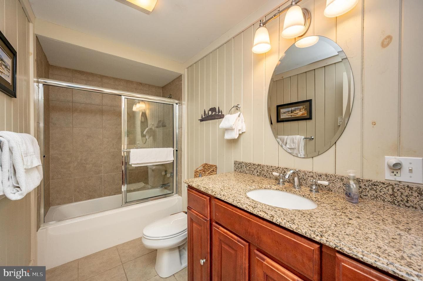 2411 Lake Shore Drive photo 27