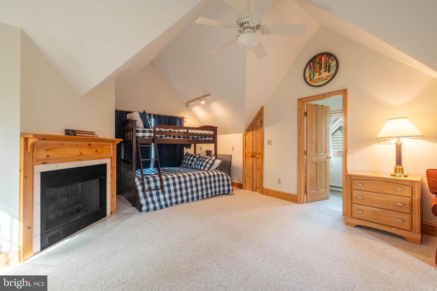 128 Bridgeview Lane photo 41