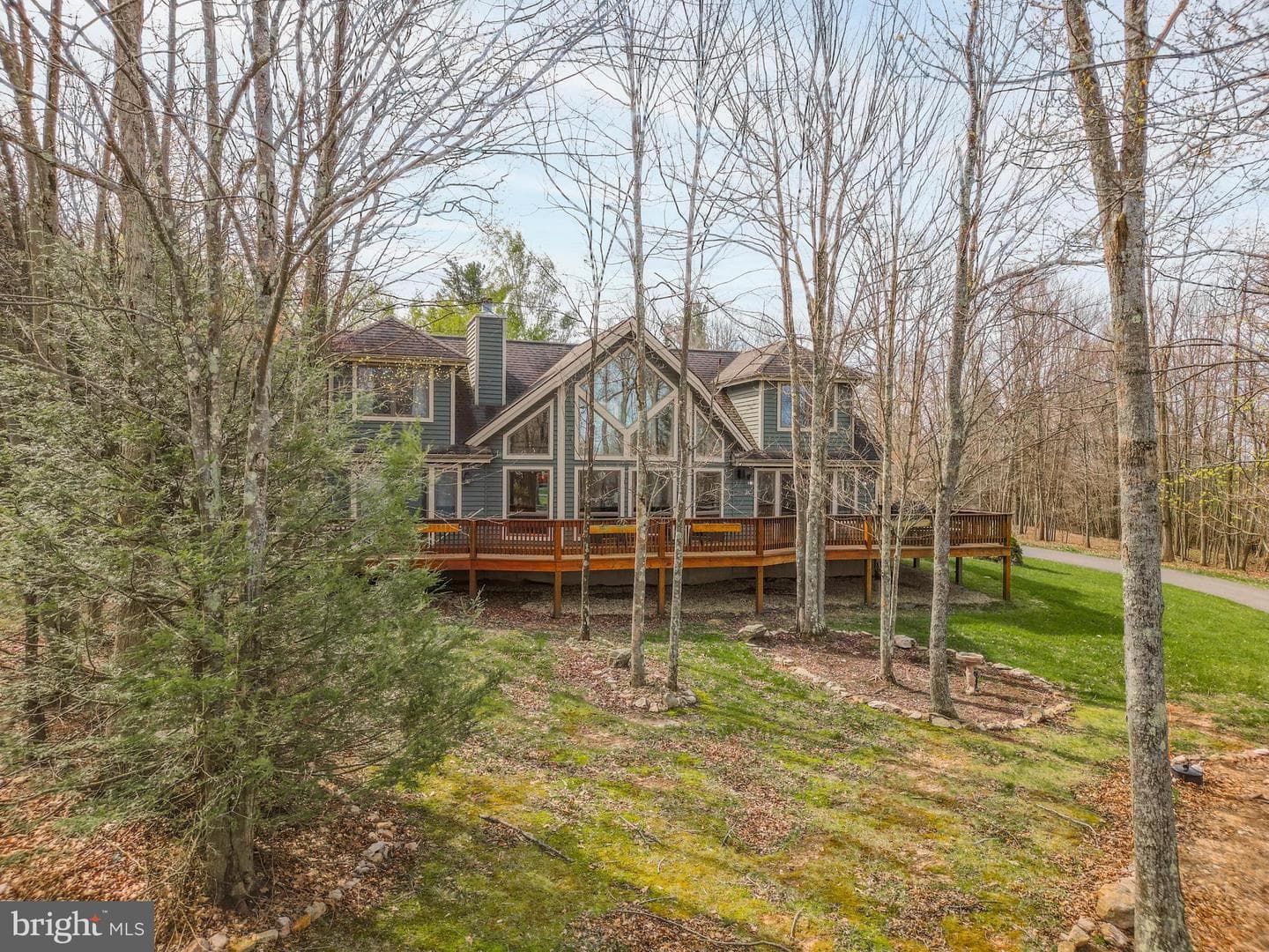 128 Bridgeview Lane photo 54
