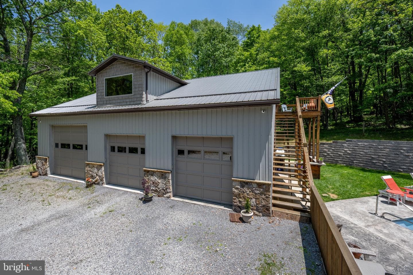 2250 Hoyes Run Road photo 7