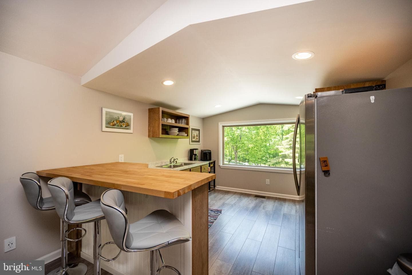 2250 Hoyes Run Road photo 73