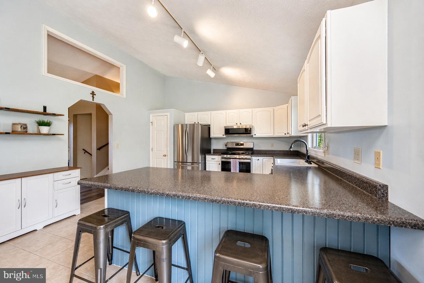 2074 Aiken Miller Road photo 11