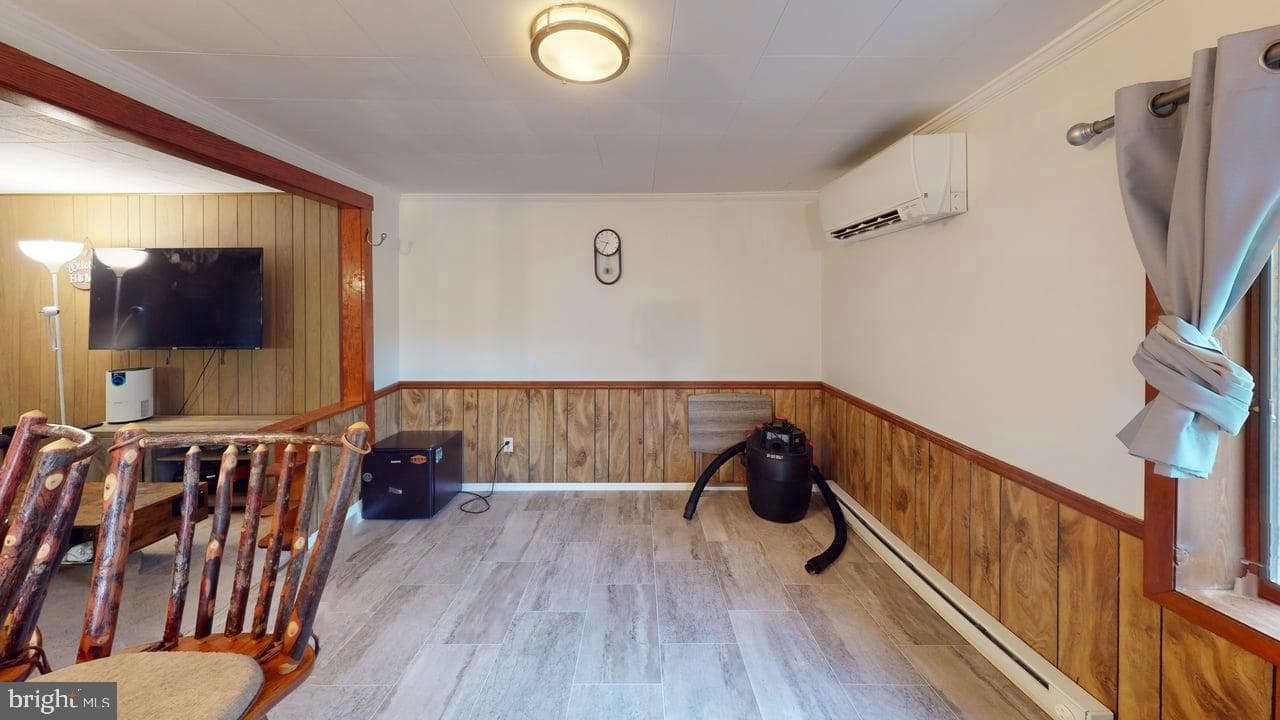 239 Hampshire Street photo 35