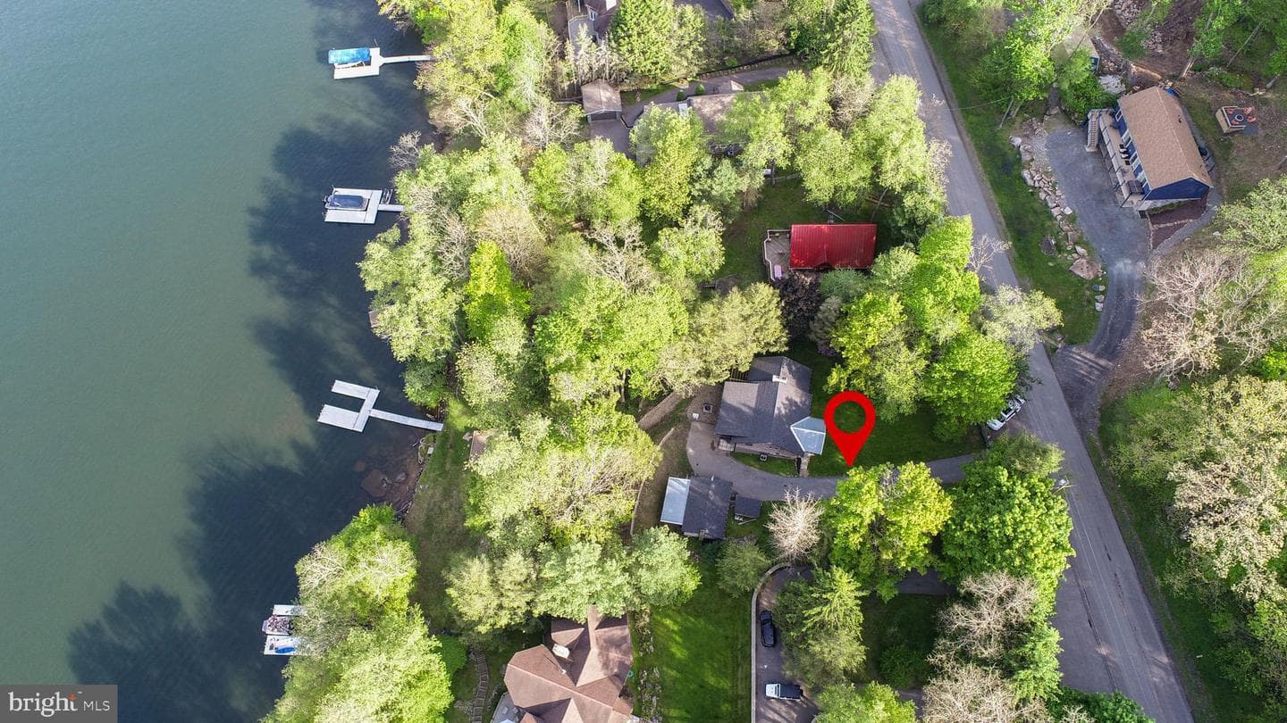 1475 Marsh Hill Road photo 3