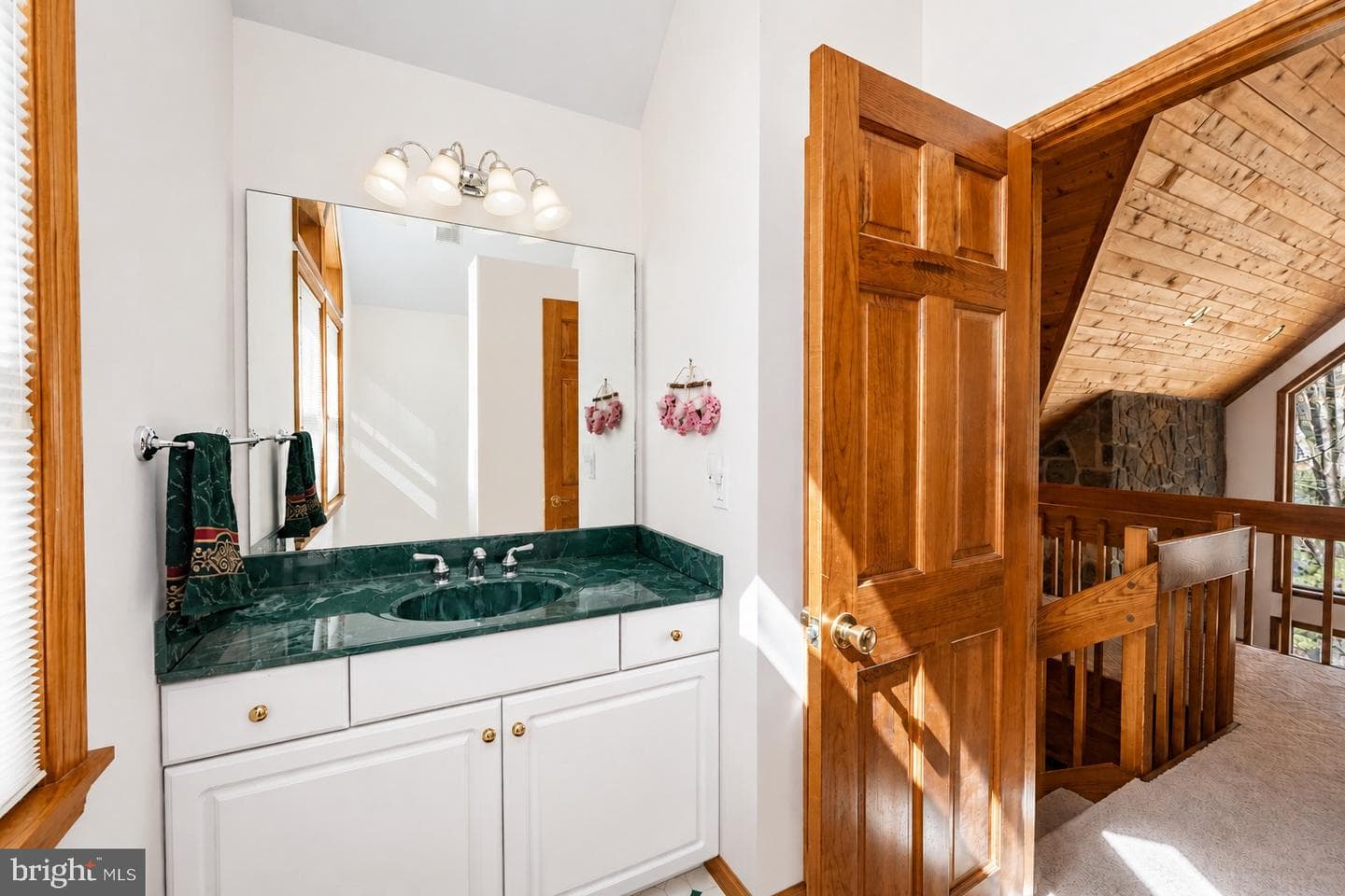 389 Sawmill Hollow Road photo 33