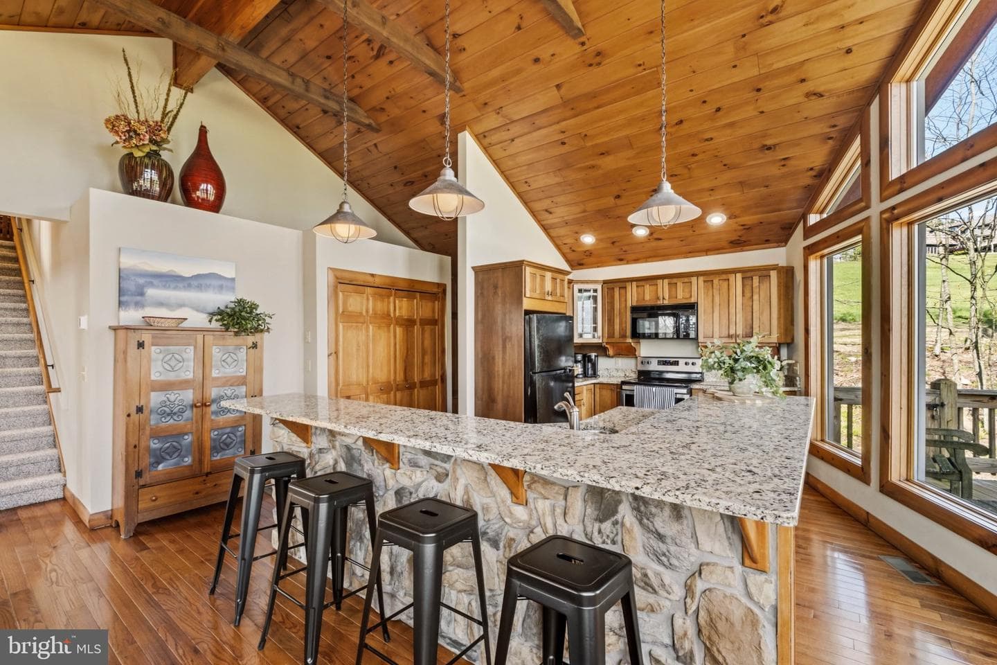206 Highline Drive photo 19