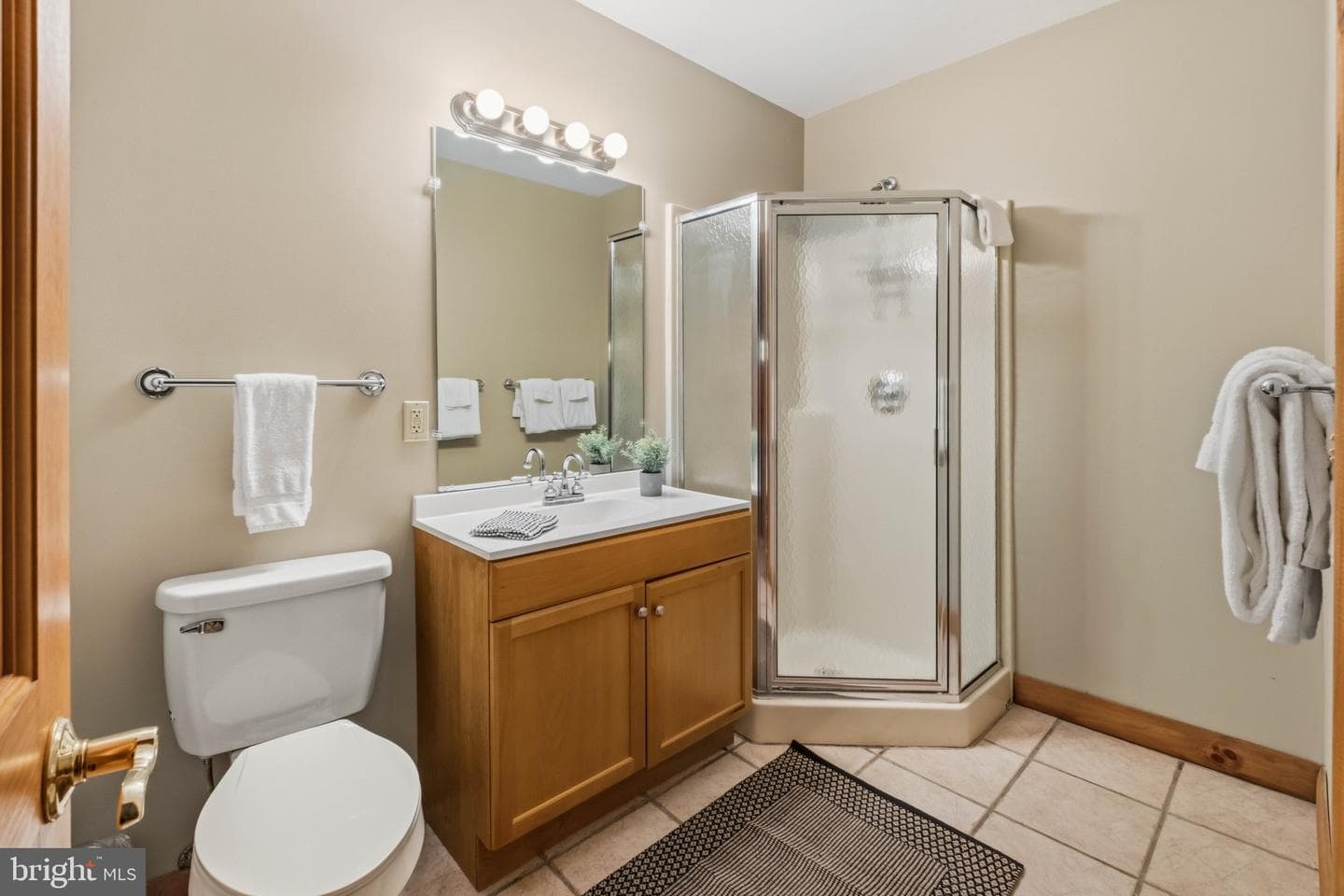 206 Highline Drive photo 43