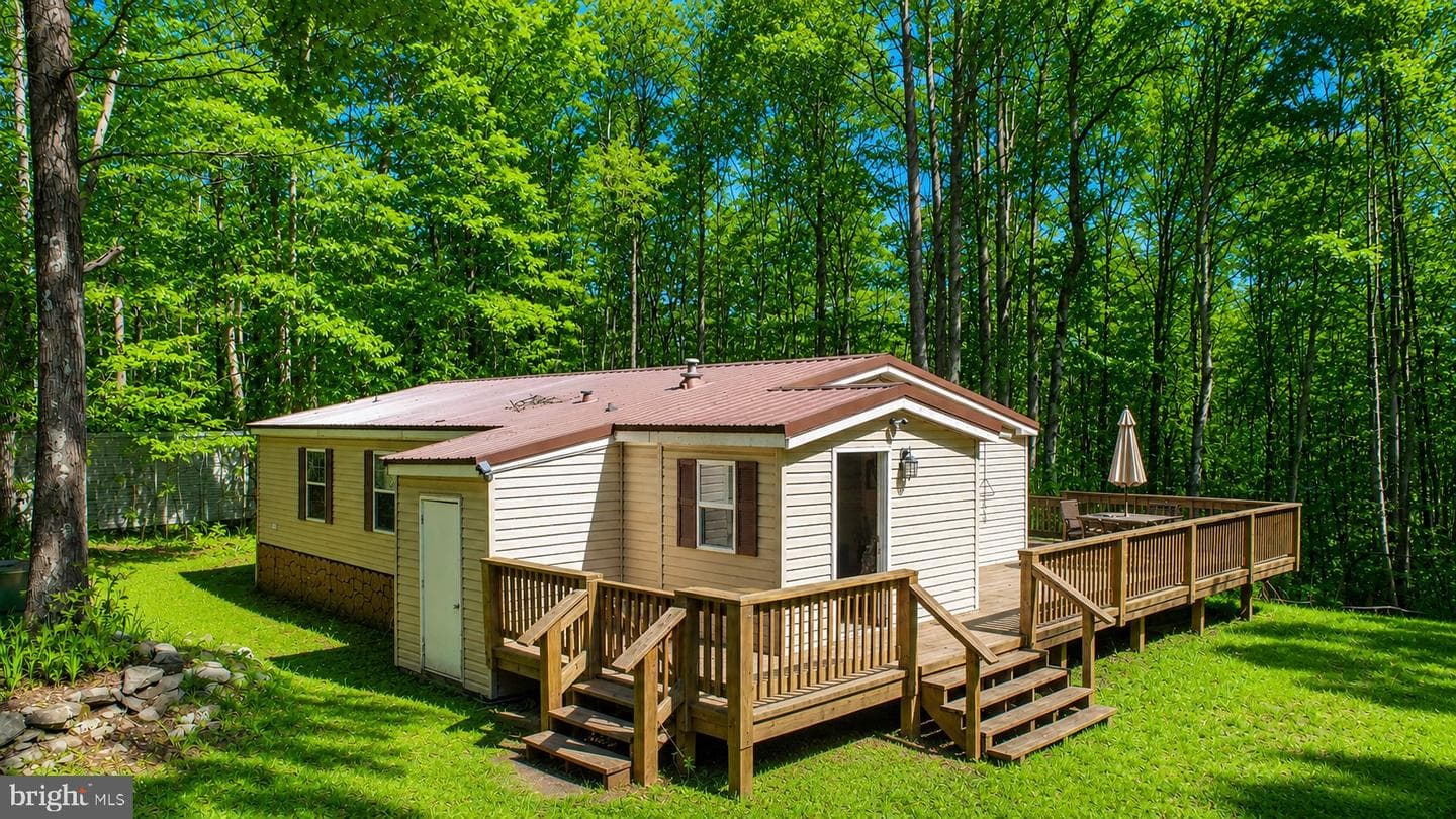 2461 Old Morgantown Road E photo 45