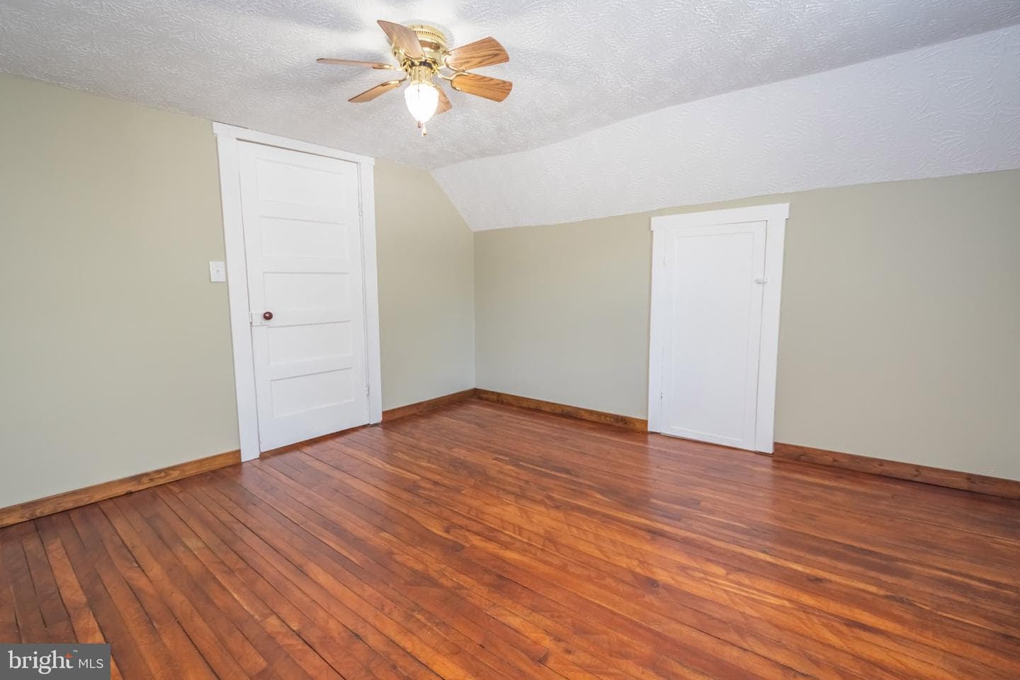 17921 Garrett Highway photo 36
