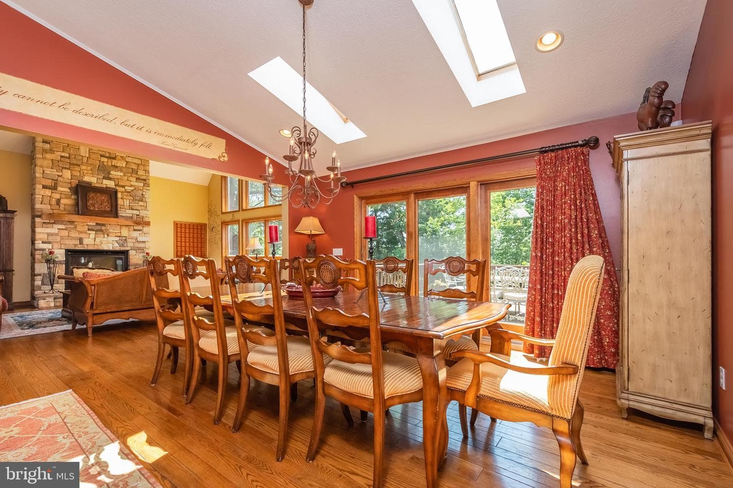 316 Moonrise Drive photo 22