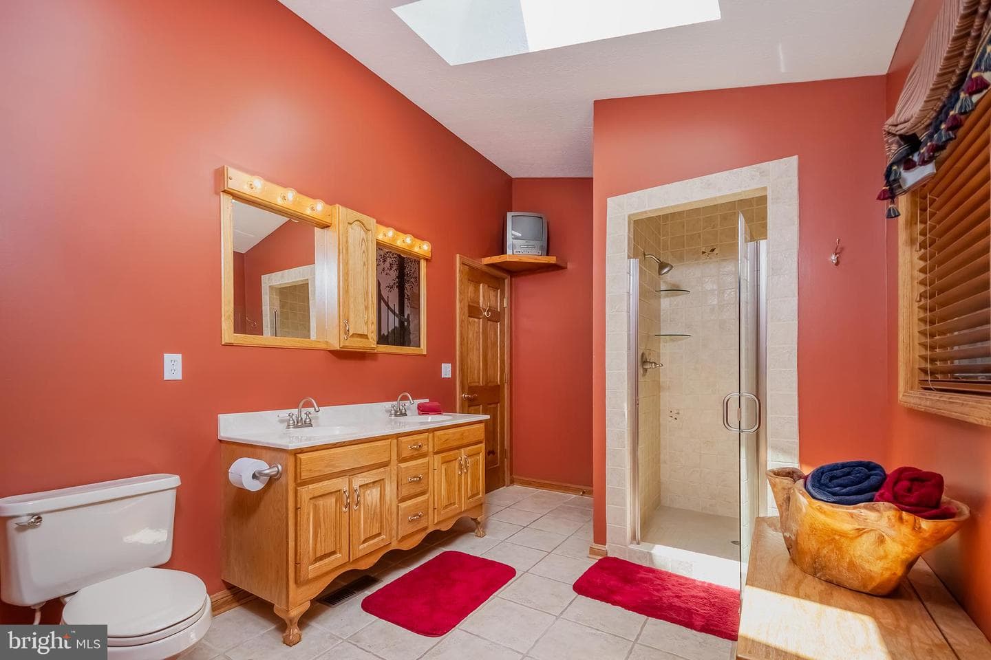 316 Moonrise Drive photo 35