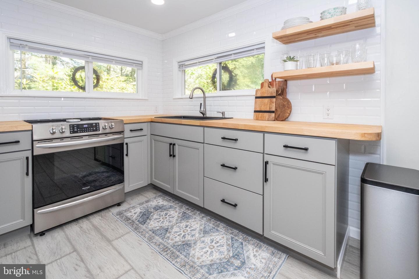 158 Oak Way Road photo 14
