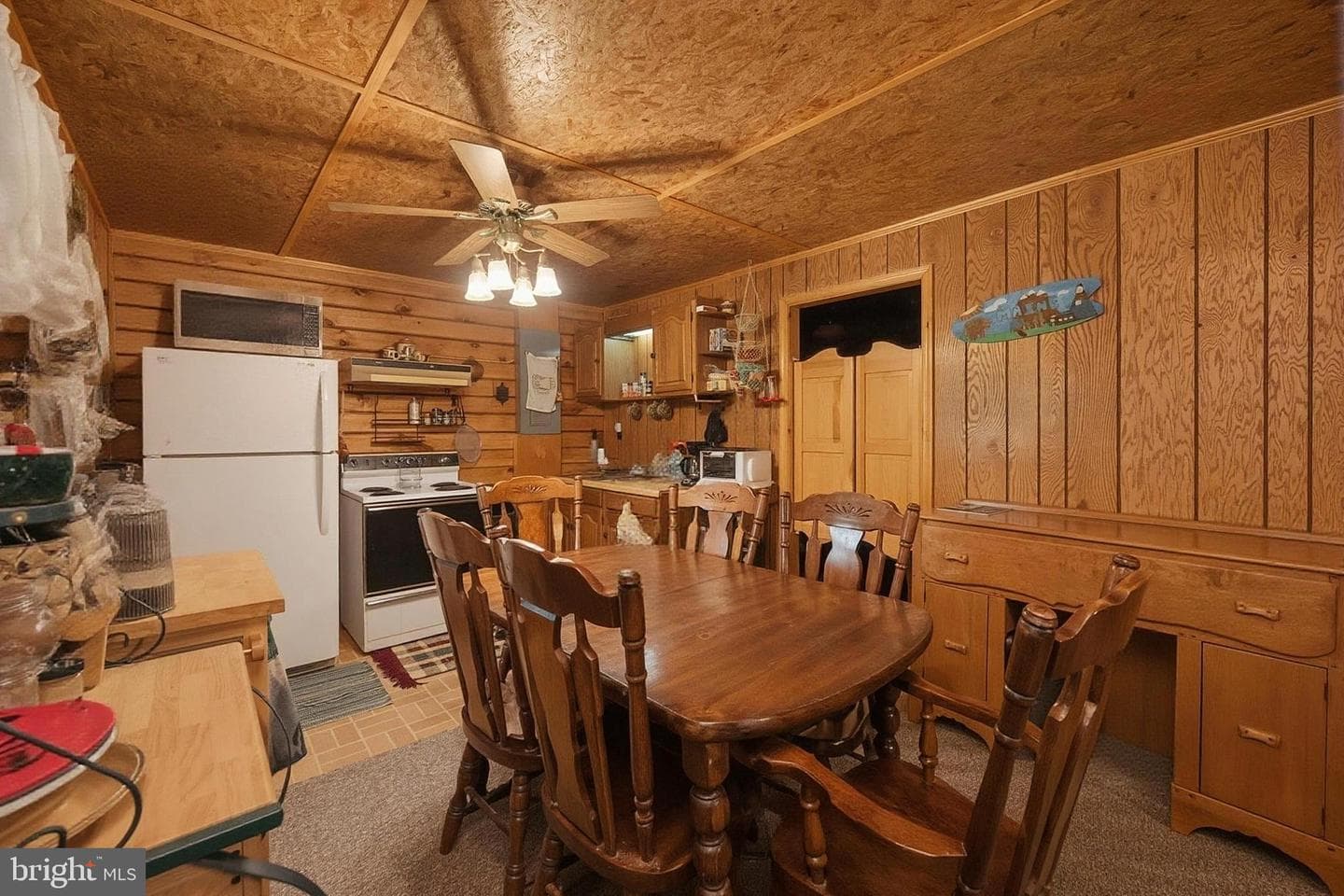277 Cheeks Lane photo 12