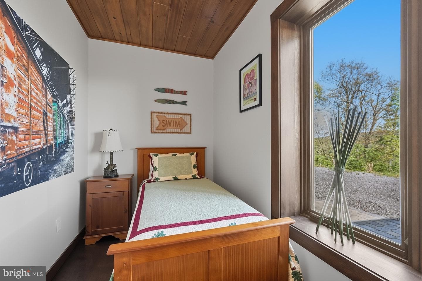2250 Marsh Hill Road photo 80