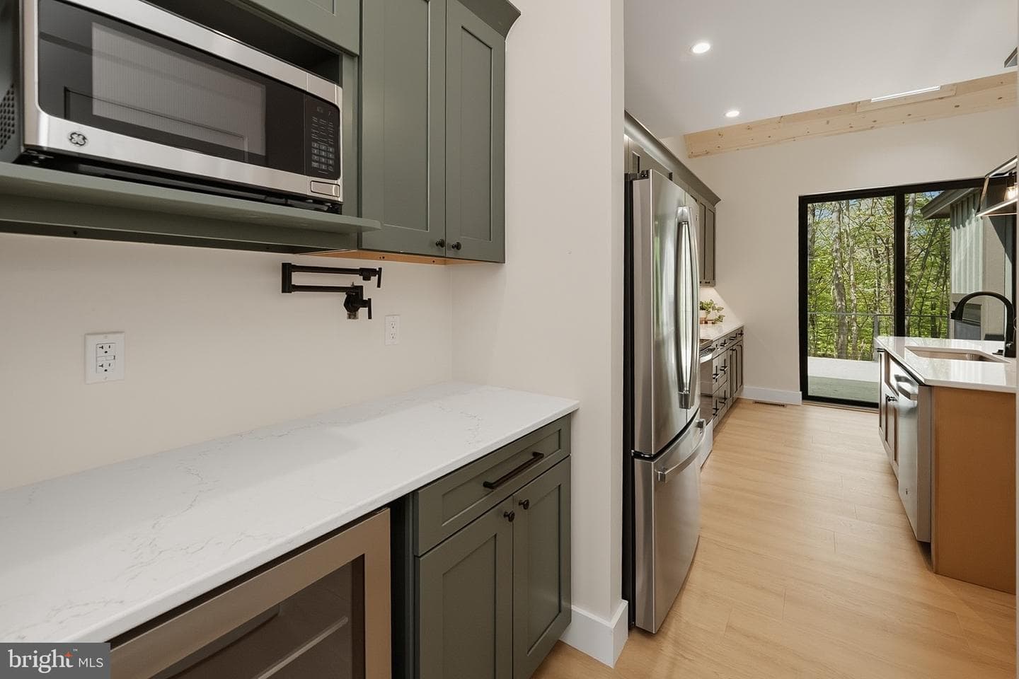 248 Tarn Drive photo 20