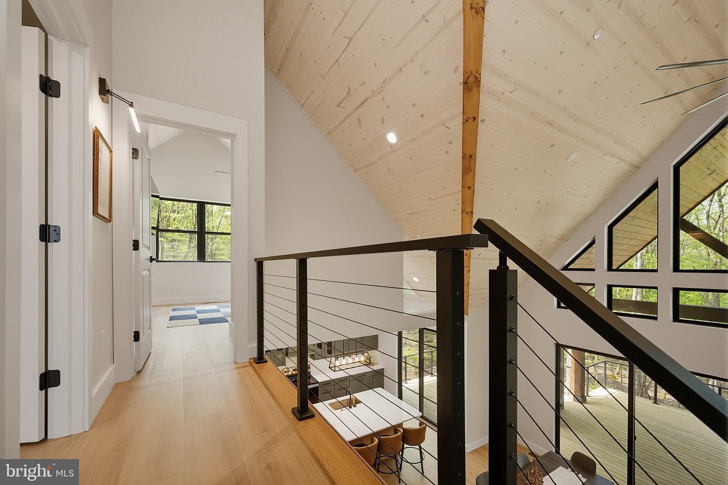 248 Tarn Drive photo 33