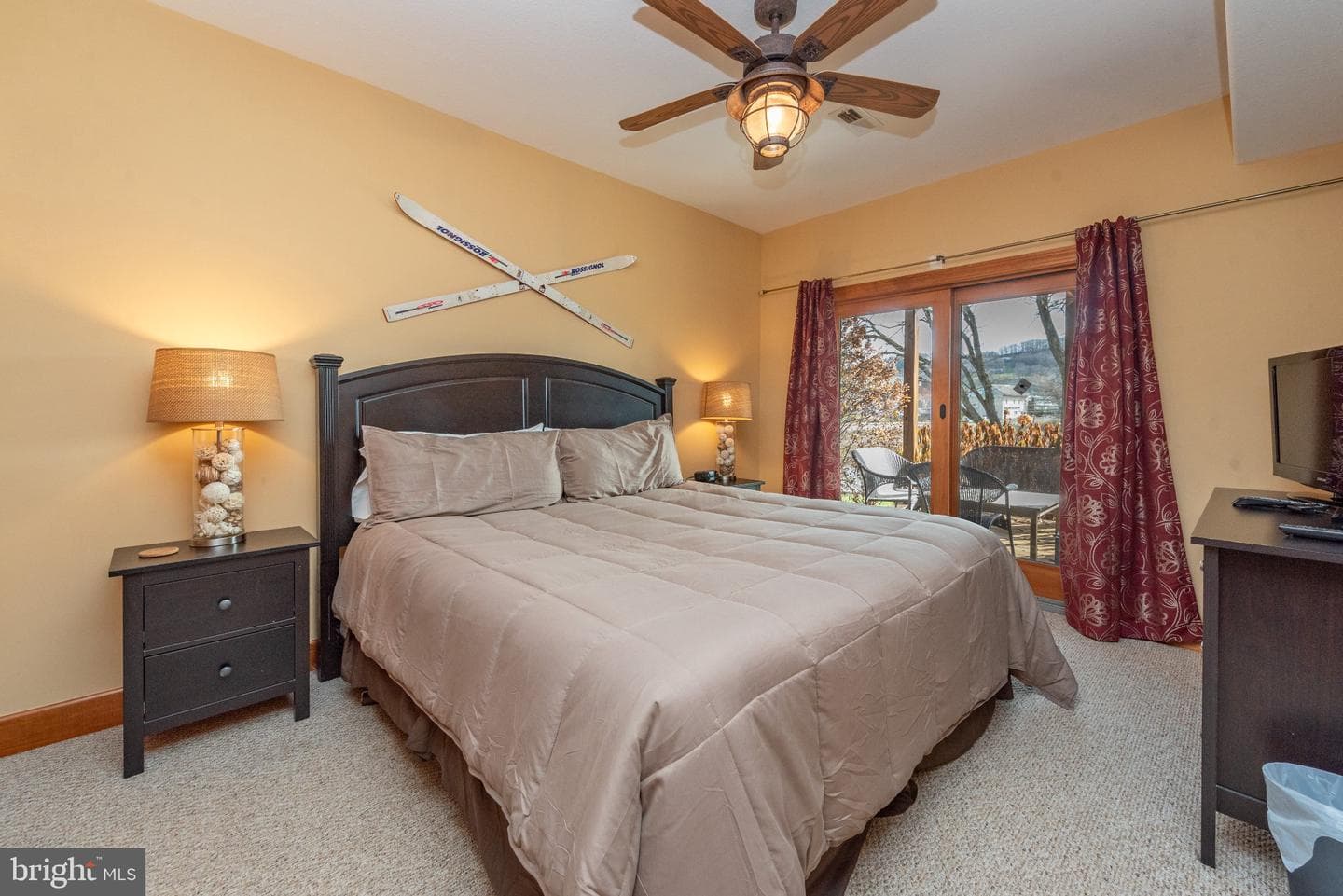 10 Walton Way Road photo 46