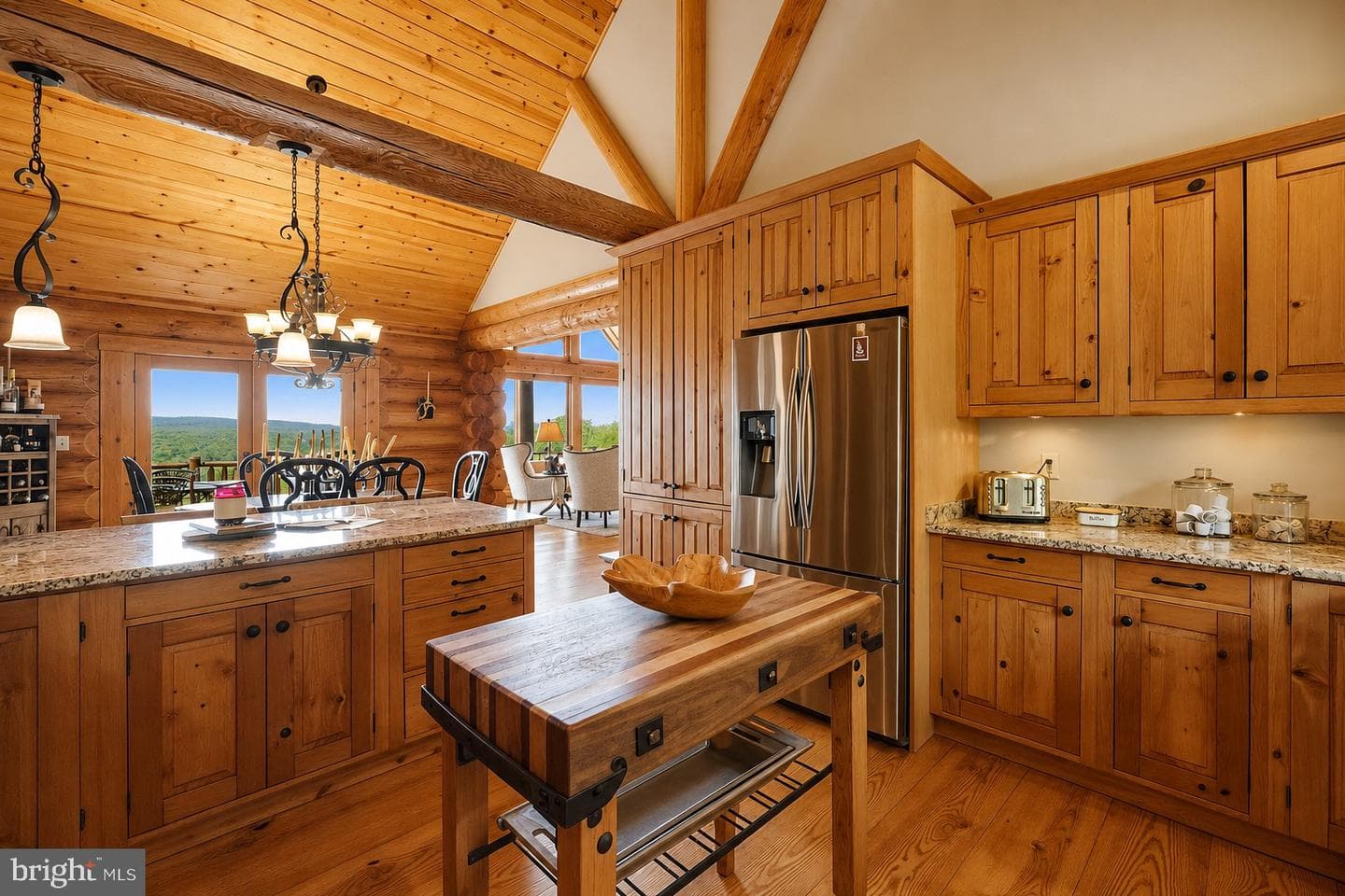 670 Woodlands Hill Ln photo 12