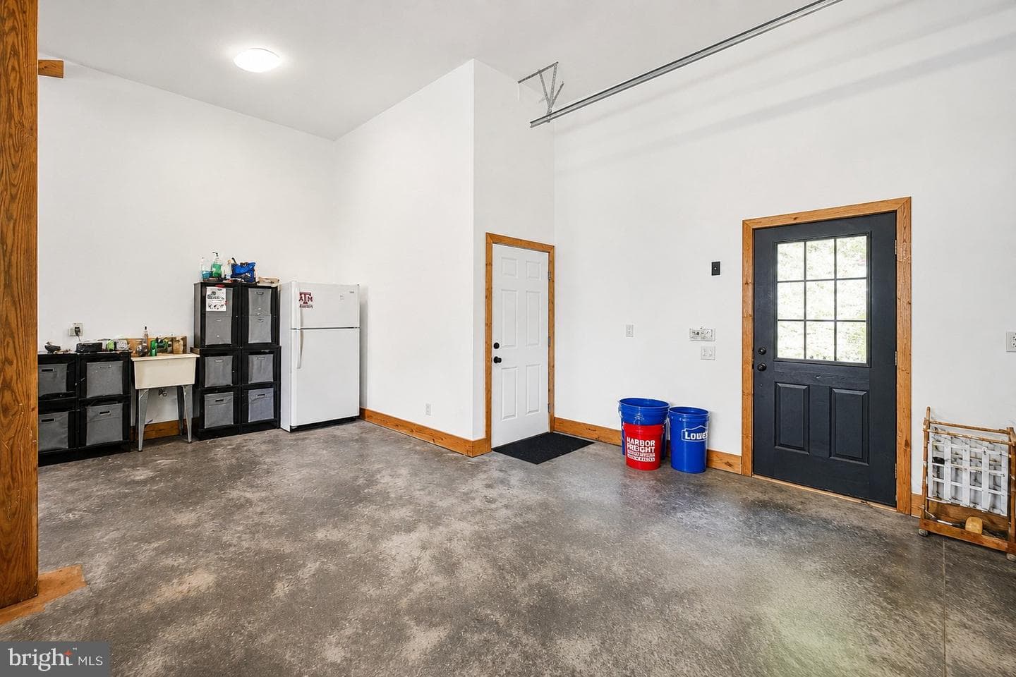 670 Woodlands Hill Ln photo 52