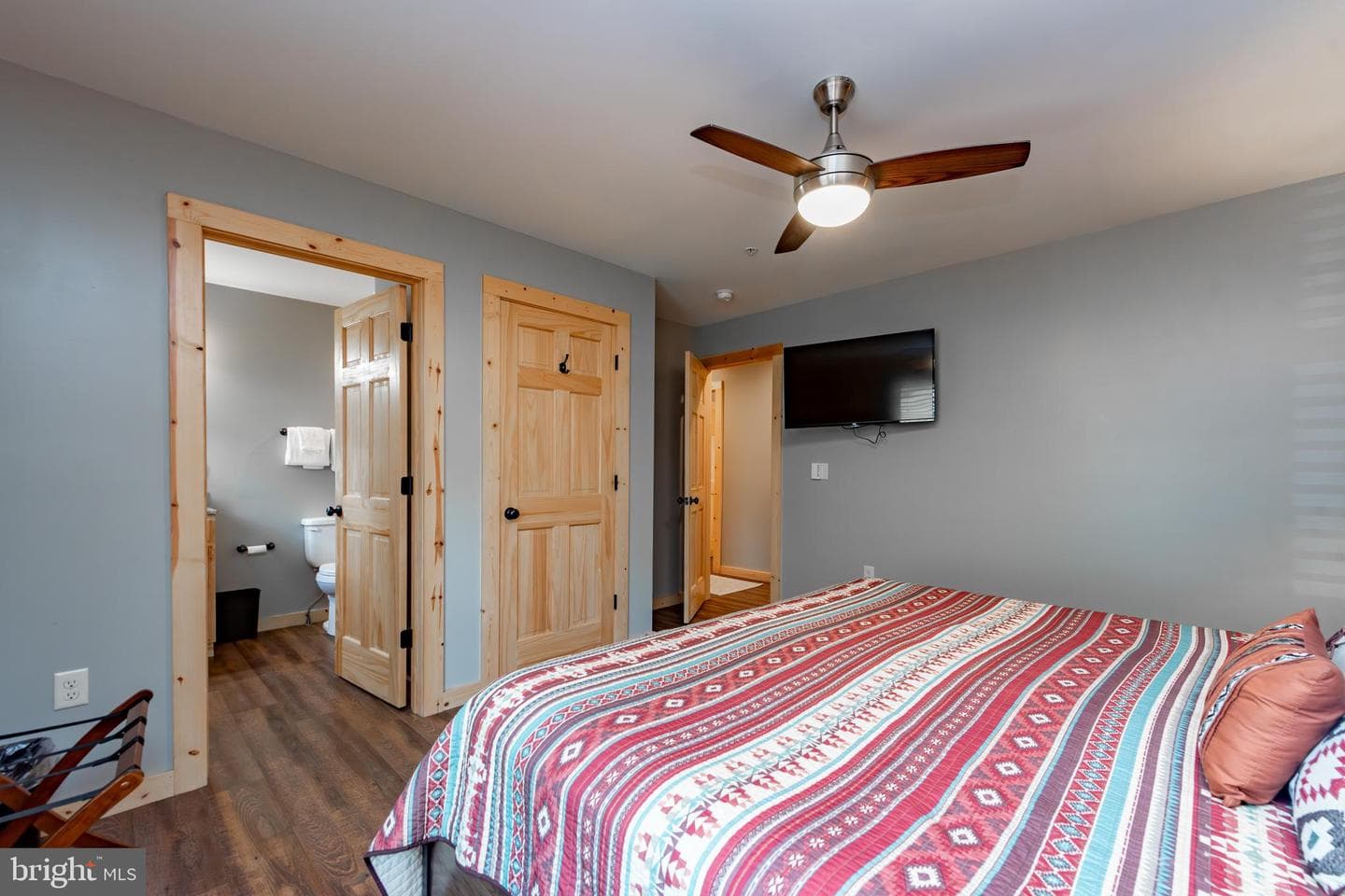 870 N Camp Road photo 29