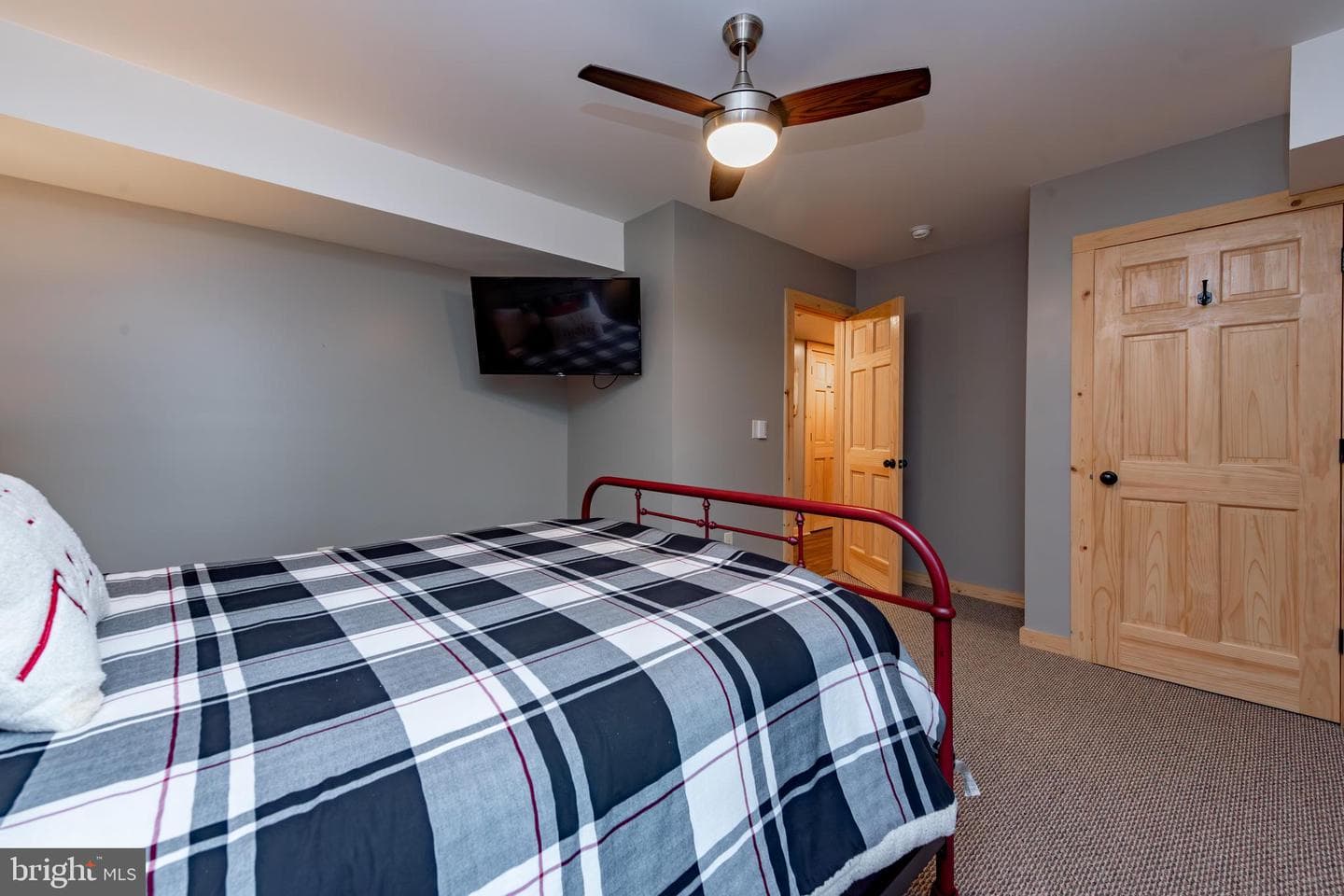 870 N Camp Road photo 42