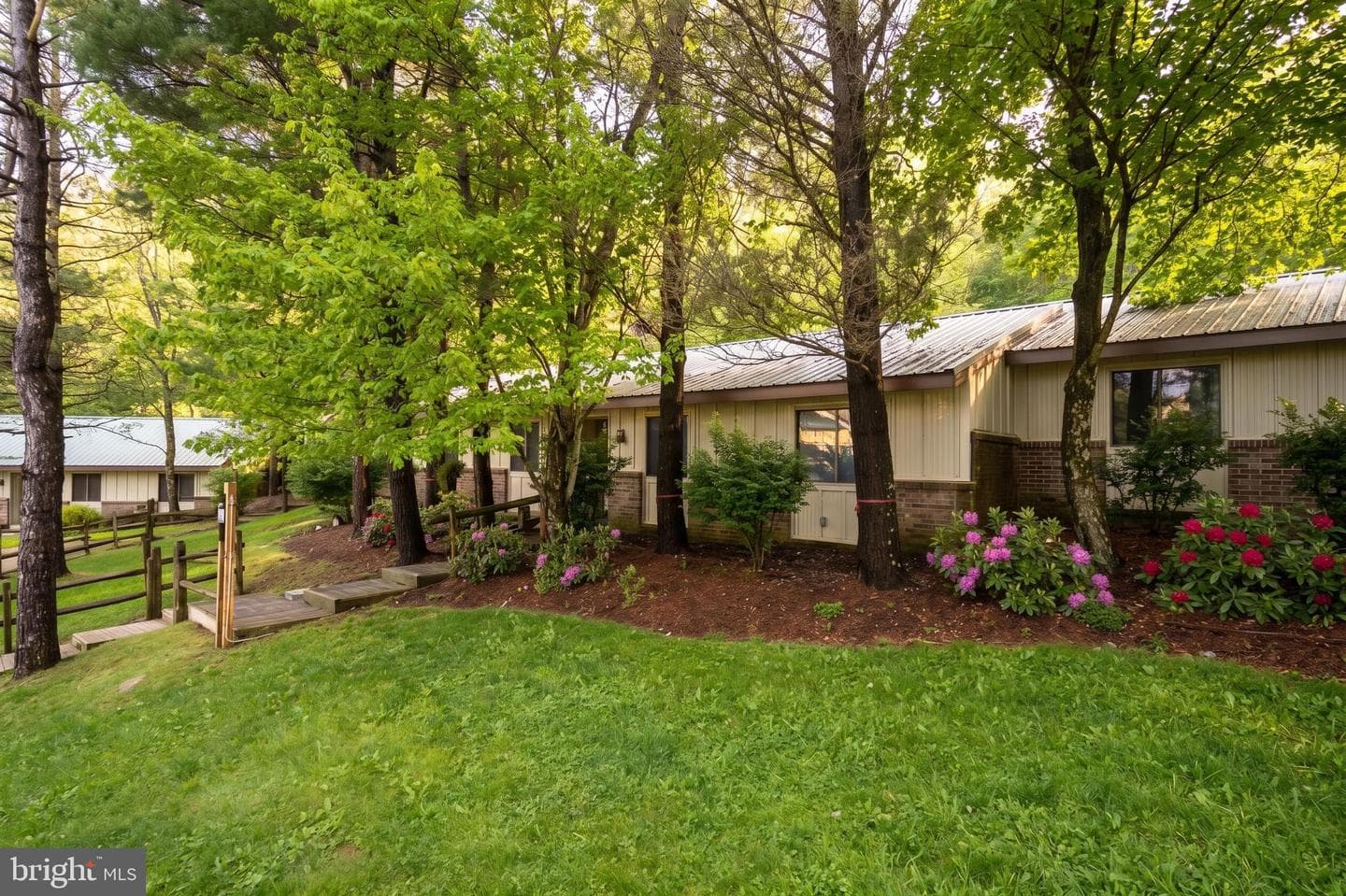 1724 Mosser Rd # 11 photo 23