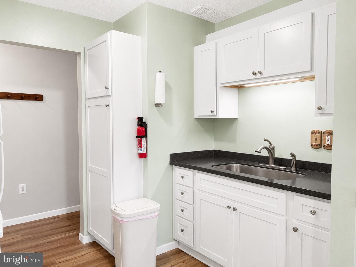 1724 Mosser Rd # 11 photo 8