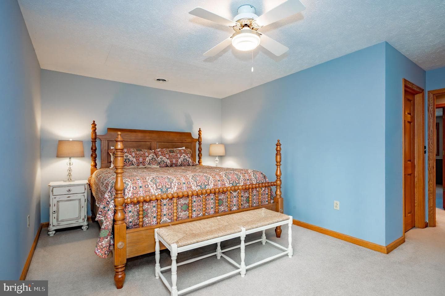 62 Middleton Road photo 34