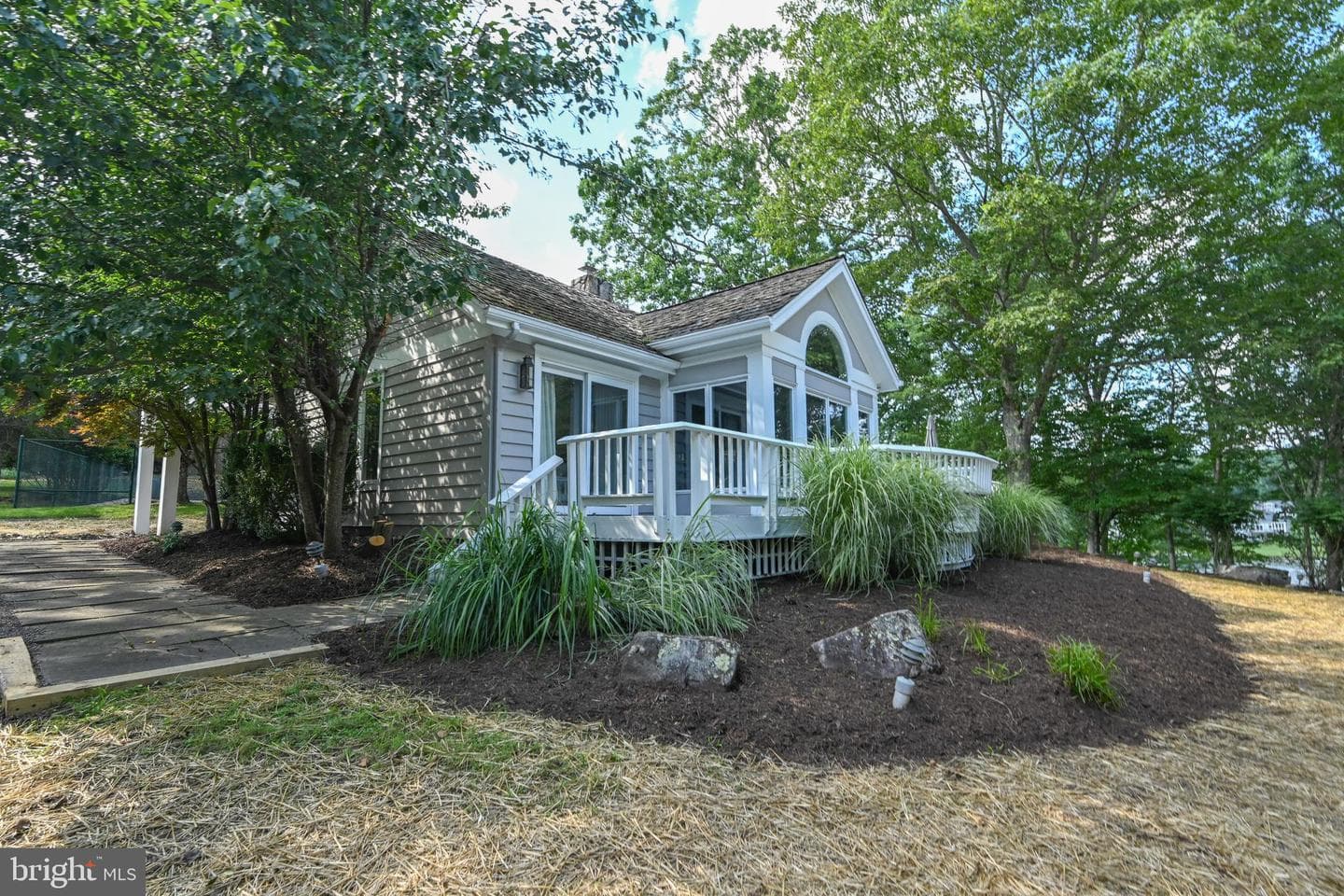 209 Black Angus Drive photo 2