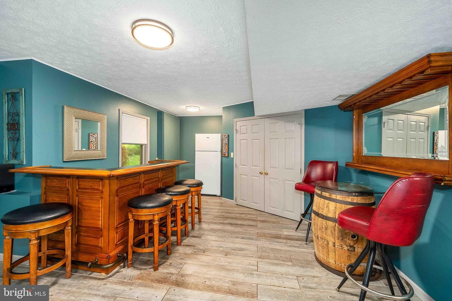 305 Lake Pointe Drive photo 32