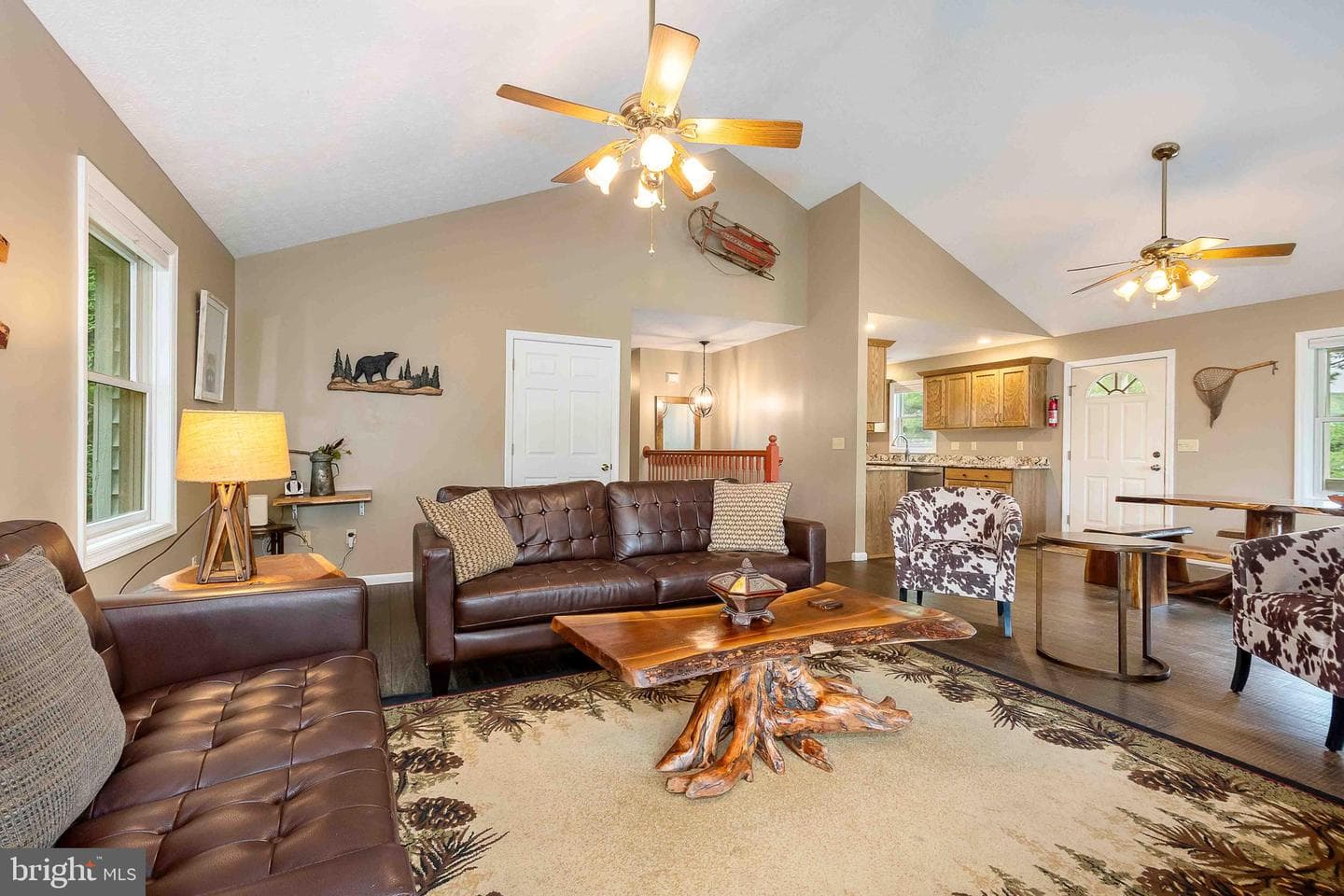 305 Lake Pointe Drive photo 9