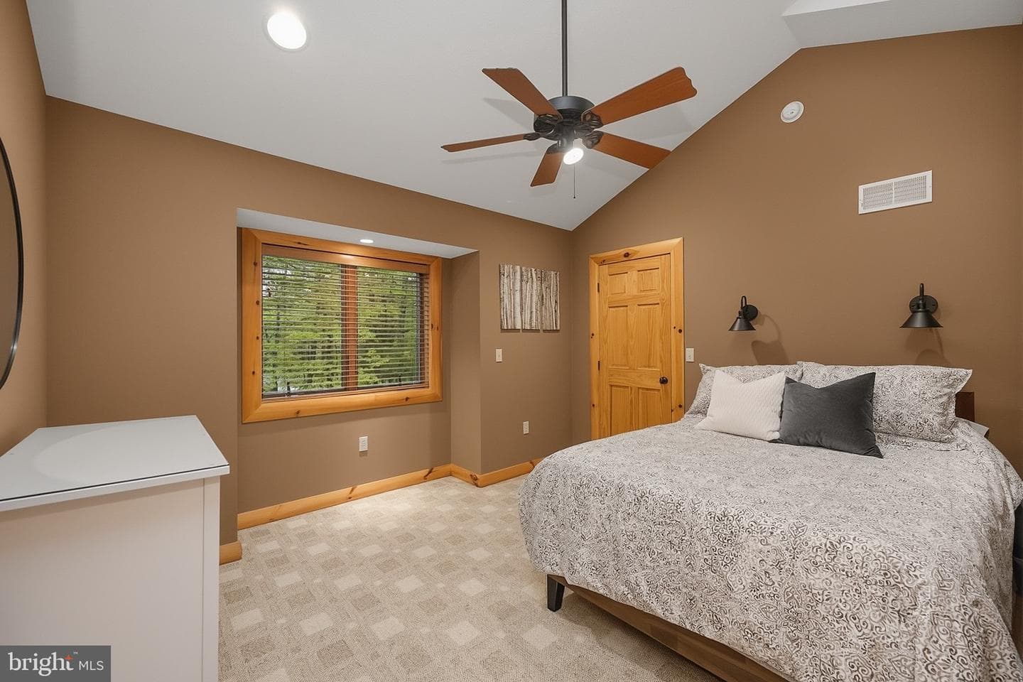 178 Fern Loop Drive photo 65