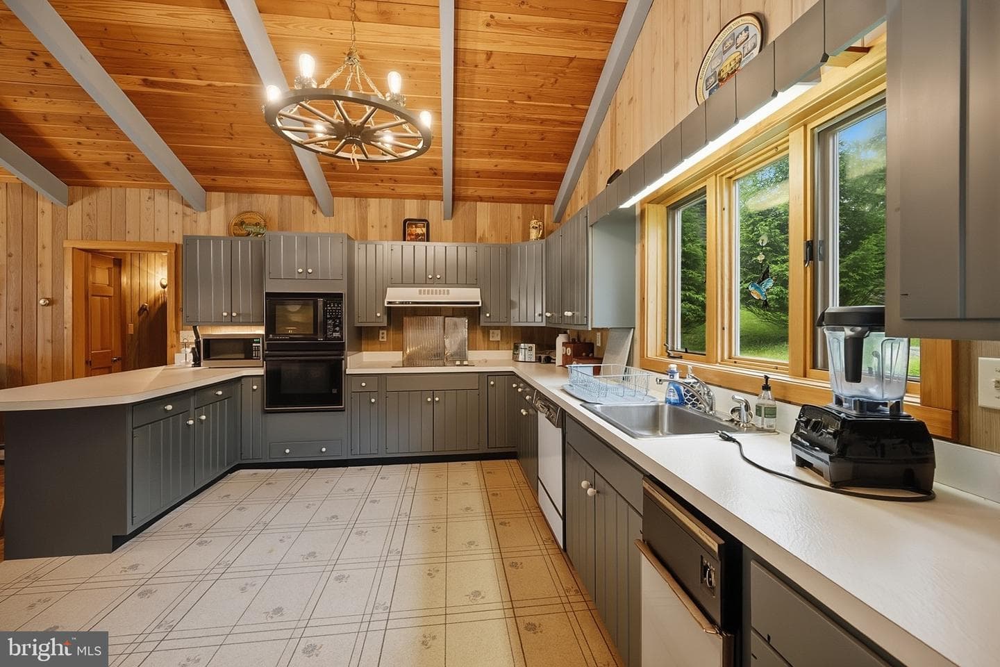 2311 Boy Scout Road photo 12
