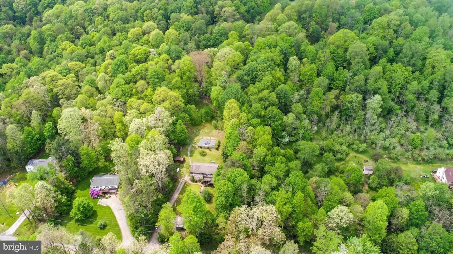 1499 Foster Road photo 57