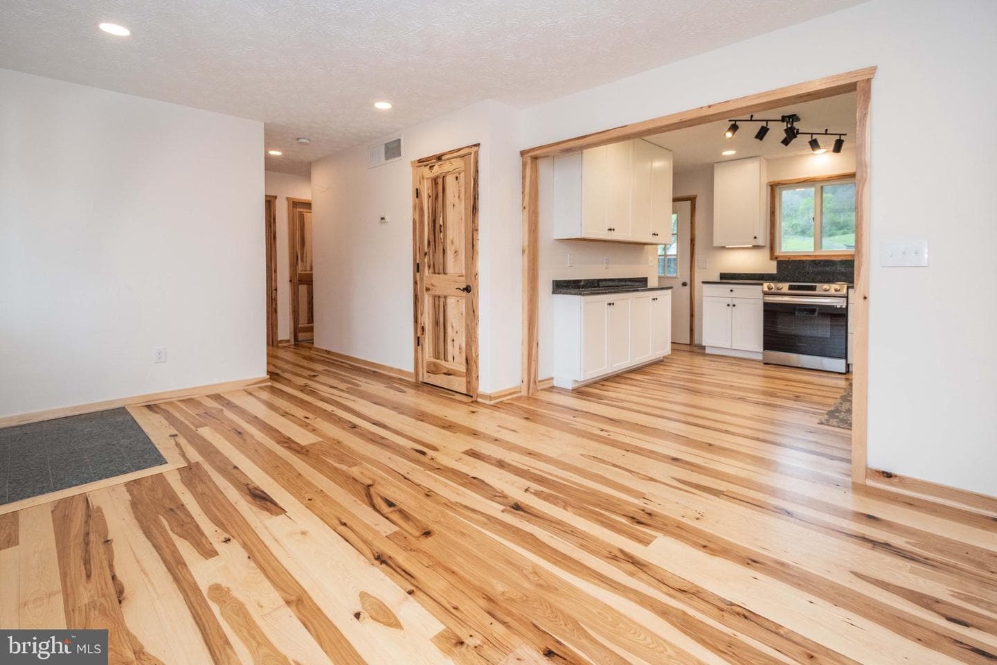 2155 Jennings Road photo 20