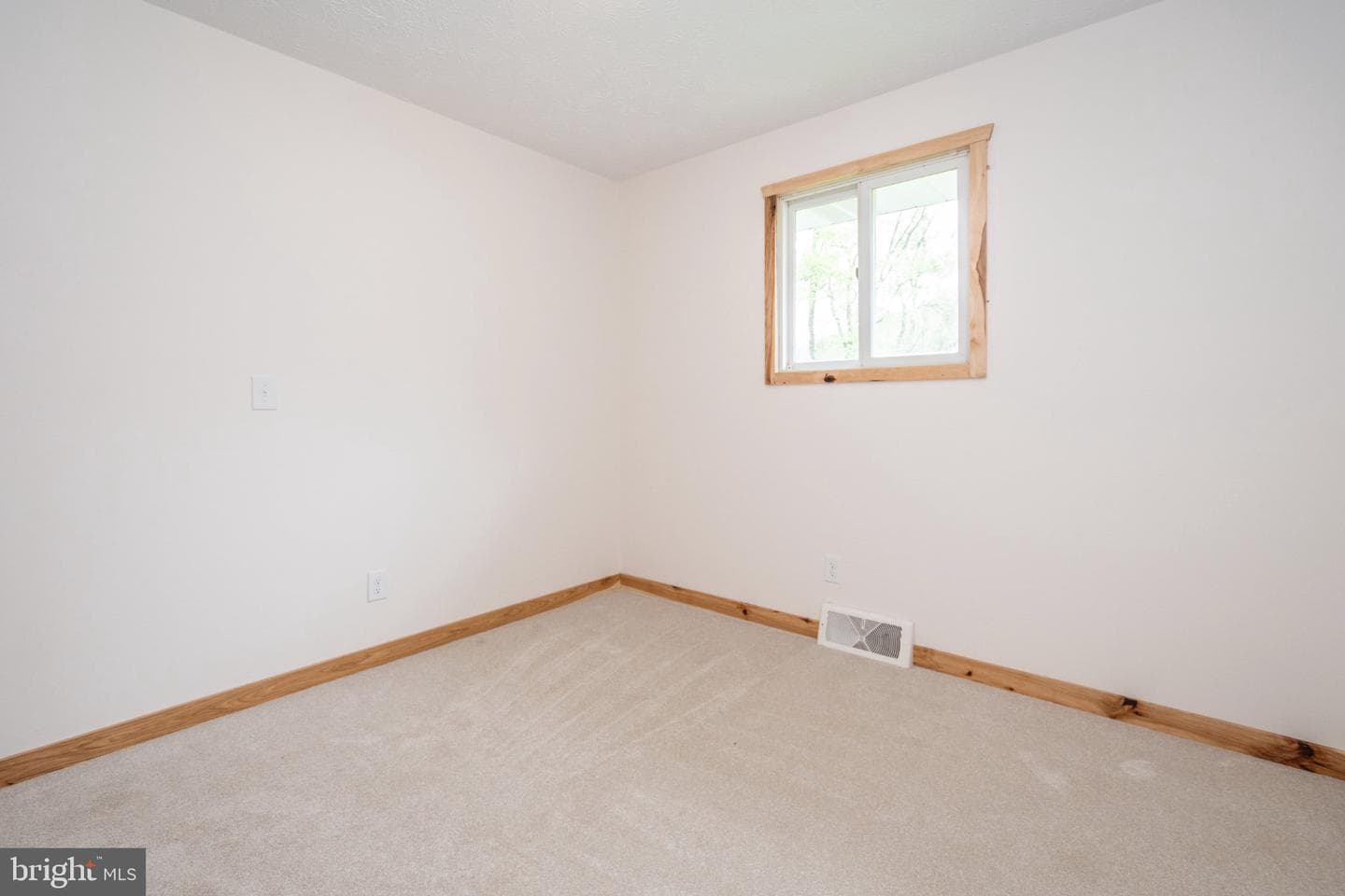 2155 Jennings Road photo 36
