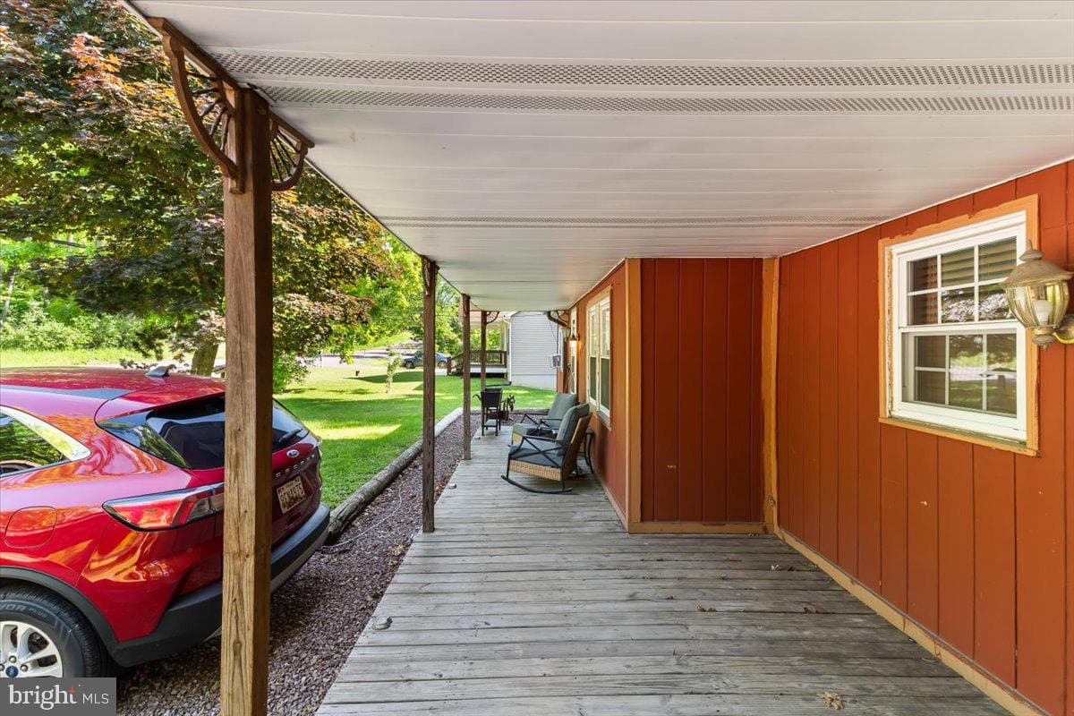 4249 Chestnut Ridge Road photo 7
