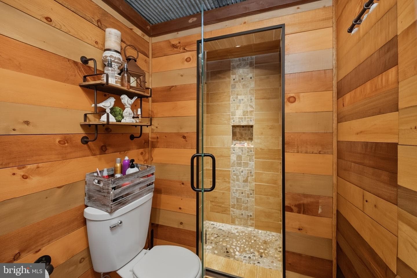 60 Joans Lane photo 42