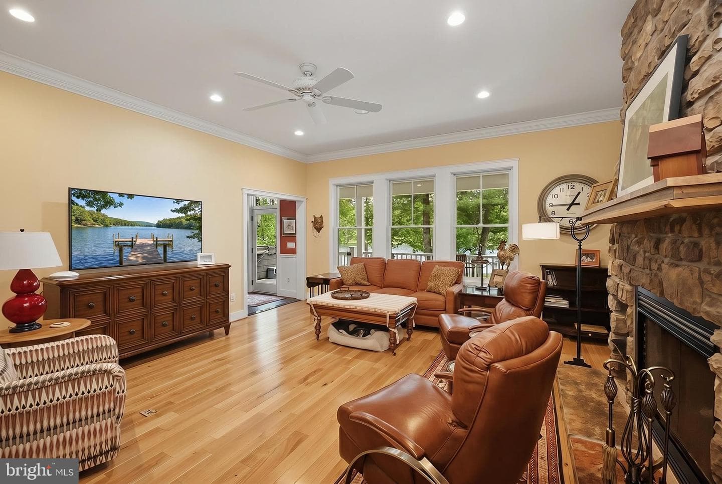 507 Shoreline Drive photo 24