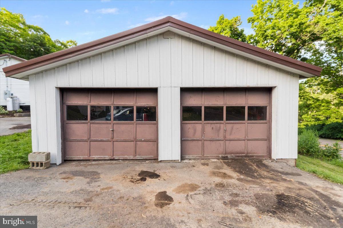 597 New Germany Road photo 25