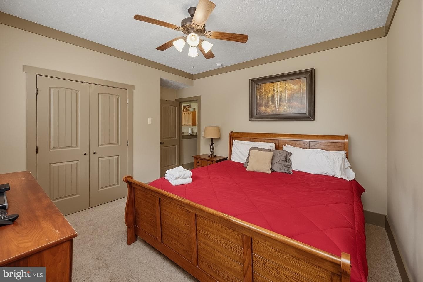 110 Northlake Drive photo 39