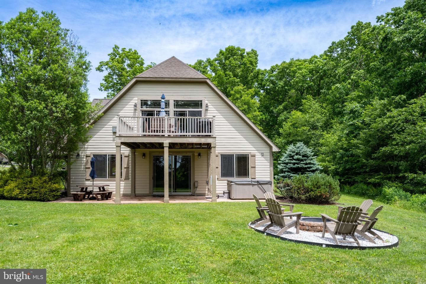 110 Northlake Drive photo 67