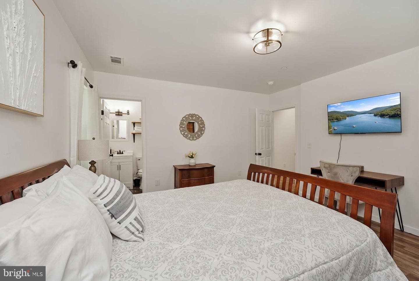 943 Paradise Heights photo 19