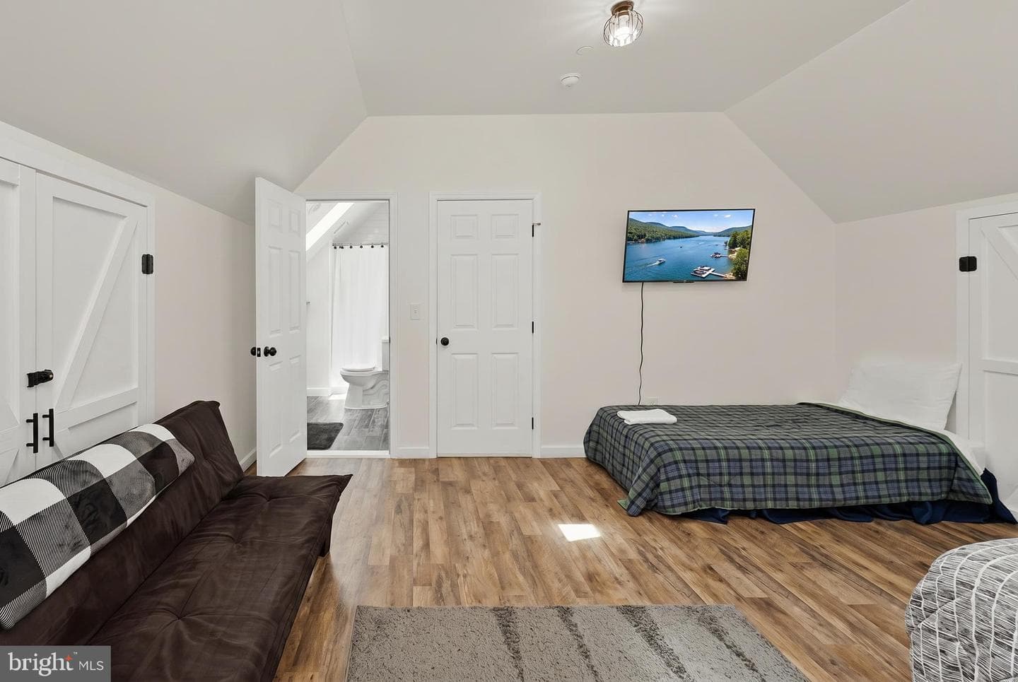 943 Paradise Heights photo 41